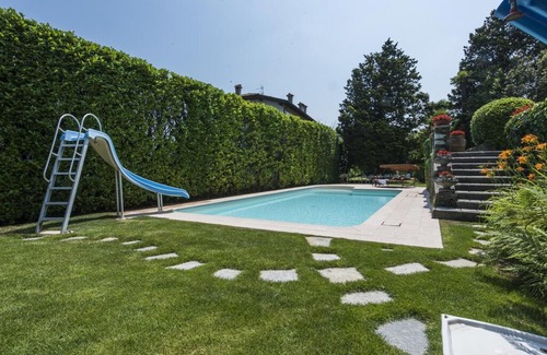 Carciano Villa | Villa Angela with pool and lake view