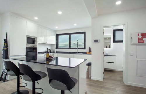 Monte Villa | Villa 'Angela' with Sea View, Private Pool and Wi-Fi