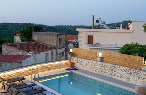Filaki Villa | Villa Angelo | A Crafted Stone Retreat with Pool in Nature’s Embrace
