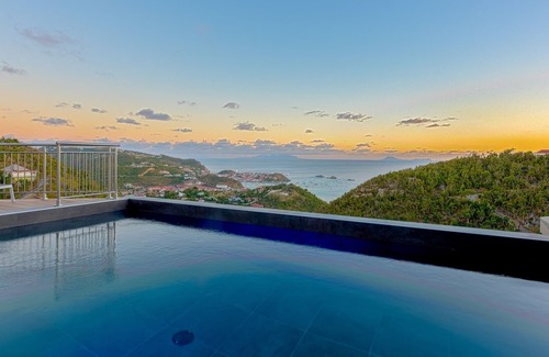 Terre Neuve Villa | Villa ANGELO: THE ROMANTIC 2BR VILLA WITH OUTSTANDING VIEWS... BEST DEAL!