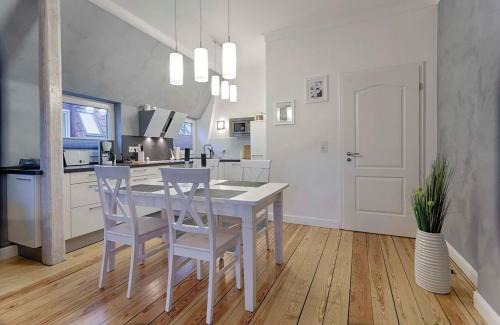 Burg auf Fehmarn Apartment | "Villa Anker" 1 Etage - rechts