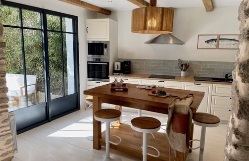 Quiberon House | Villa Anna - charming, comfortable and ideally located