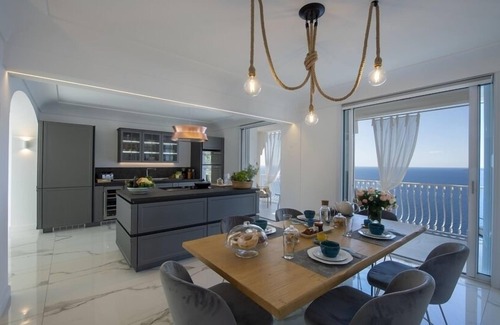 Laurito House | Villa Anto A - with access to the sea