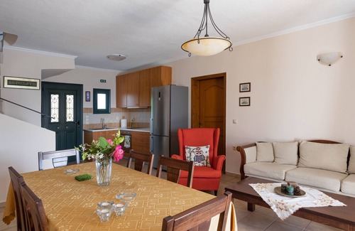 Meganisi Villa | Villa Aphrodite | Private Pool & Sea View | Sleeps 6 people