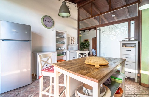 Syracuse Villa | Villa 'Apollonion' with Private Pool, Wi-Fi and Air Conditioning
