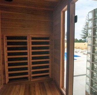 Branqueira Villa | villa Aqua-Jacuzzi-heatable pool-sauna-gym-snooker