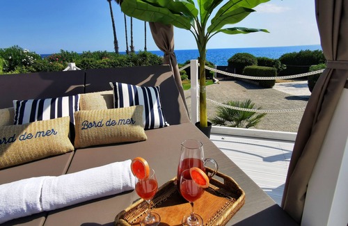 Fontane Bianche Villa | Villa Arenile with private pool and direct access to the sea