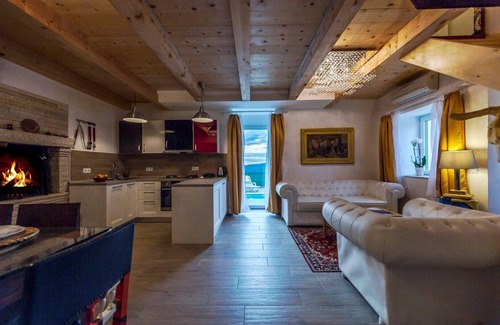 Vizinada Villa | Villa Art House with Pool