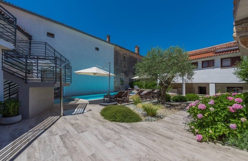Rovinjsko Selo Villa | Villa Artiana with swimming pool near Rovinj
