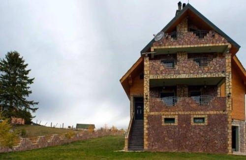 Zabljak House | Villa As located at Durmitor close to the Black Lake