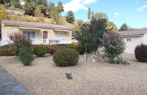 Le Collet-de-Deze Villa | Villa at the foot of the Cevennes