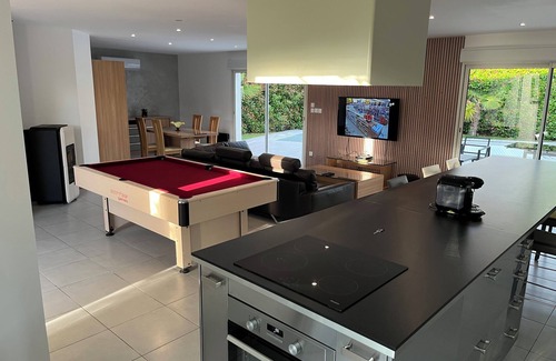 Albias Villa | Villa at the gateway to Aveyron with pool and spa