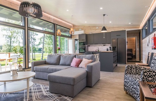 Iltasmaki House | Villa Aura by Interhome