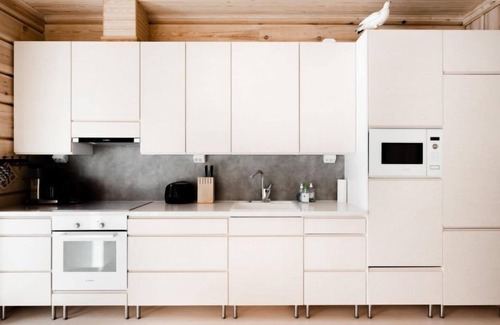 Enontekio House | Villa aurinkotuuli by Interhome