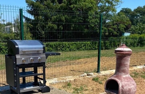 Franquevielle House | Villa Avec Terrain de Pétanque et Terrasse Proximités des Montagnes , Randonnées