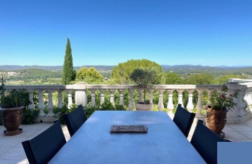 Villevieille Villa | Villa Avec vue Exceptionnelle à 180°, Entre Nîmes et Montpellier