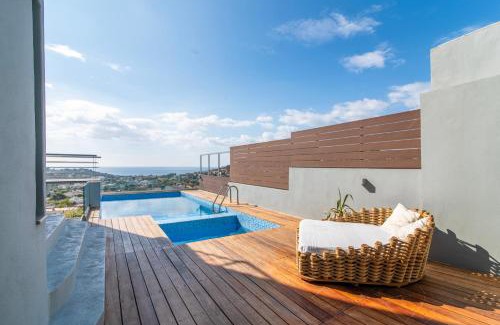Kropia Apartment | Villa Azzura with sea view & private pool at Athens Riviera