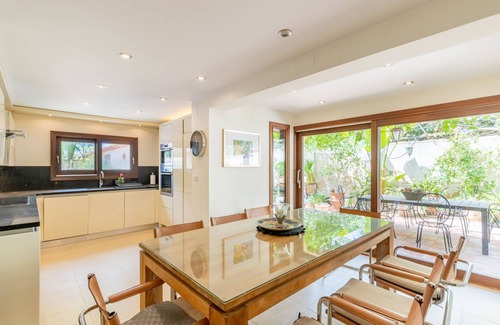 Jesus Pobre Villa | Villa 'Badowa' with Mountain View, Wi-Fi and Air Conditioning