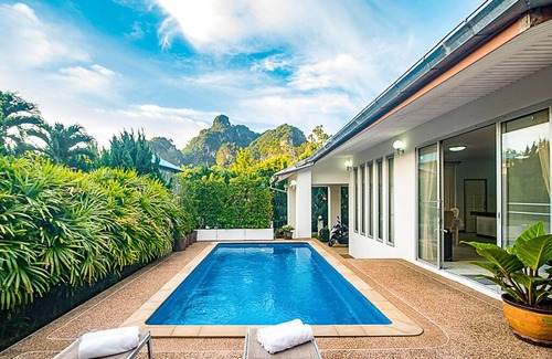 Krabi Villa | Villa Bann Mountain View unwind in paradise with your own private pool