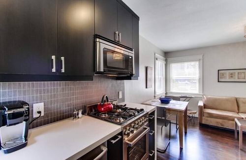 North Park Villa | Villa Barajas - Gorgeous, modern hide-away near Zoo & Park