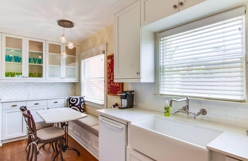 North Park Villa | Villa Barajas - Spacious, Modern Suite near Park, Zoo, Beaches