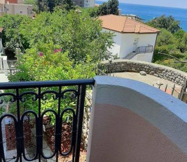 Dobra Voda Apartment | Villa Beba