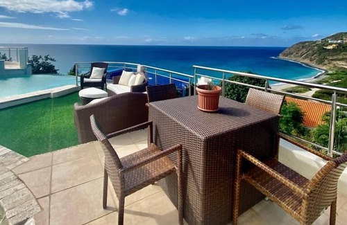 Belair Villa | Villa BEL-AIR. LUXURIOUS OCEAN VIEW VILLA. 5 BEDS