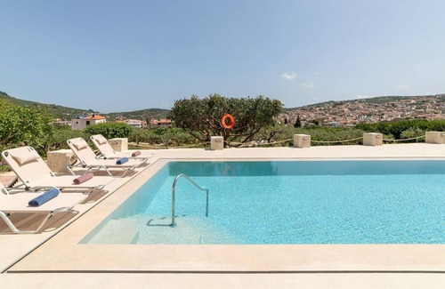 Archanes Villa | Villa Belena- Vacation Villa rental with private pool in Crete, 10 km away from the Knossos Palace