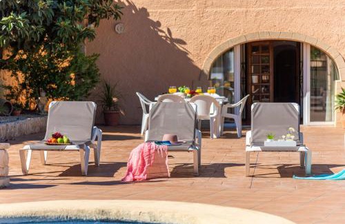 Paratella Villa | Villa Benimarco - PlusHolidays