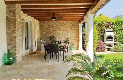 Capezzano Pianore Villa | Villa between sea and hills with private pool free Wi-Fi.