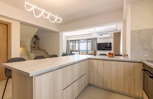 Gouvai Apartment | Villa Bianca with Jacuzzi