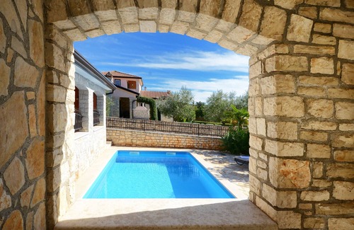 Kastelir-Labinci Villa | Villa Bianca with pool in Tar, Istria