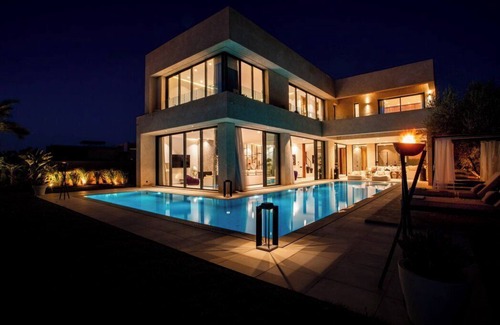 El Aggada Villa | Villa Blanchette Marrakech – Villa Élégante avec Piscine Chauffée et Spa Privatif