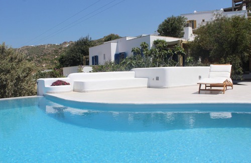 Maragas Villa | Villa 'Blue' a unique escape from reality - private swimming pool