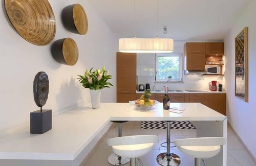 Krizine Villa | Villa Bobos place 1 with Jacuzzi and Sauna 46D