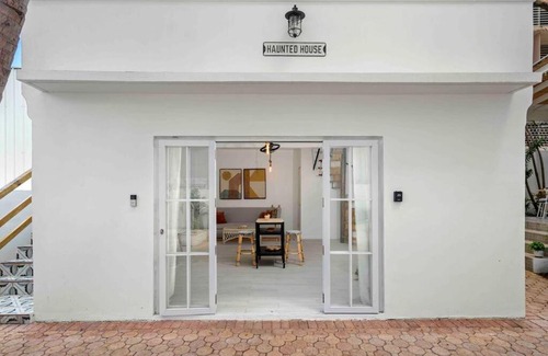 Santurce Villa | Villa Bohemia - Gated Estate - 1 of 2