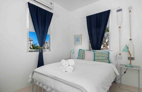 Santurce Villa | Villa Bohemia - Gated Estate - 1 of 2