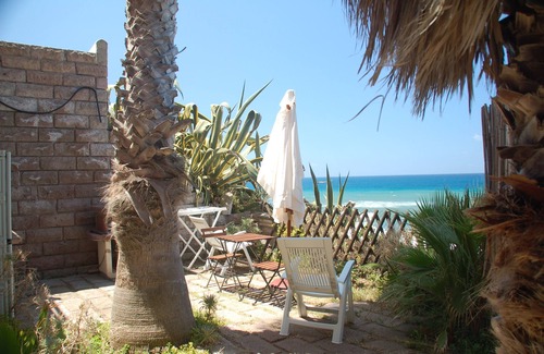 Porto Alabe Apartment | Villa Bosa, waterfront apartment, 10 meters from beach, WIFI, sleep 2