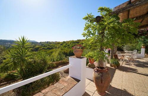 Constantina House | Villa Botero
