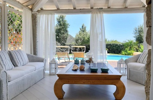 Castiadas Villa | VILLA BOUGAINVILLEA with pool and private garden, just 500 meters from the sea