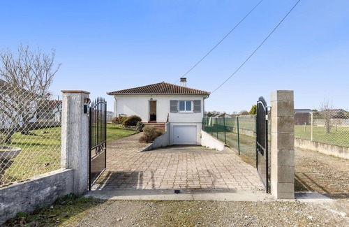 Salles-Adour House | Villa Bounty - Vue montagne, parking privé