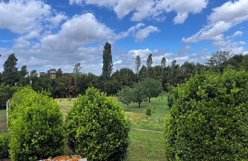Quartiere XX Ardeatino House | Villa Bovari - Stupendous House inside a Historic Villa on the Appia Antica