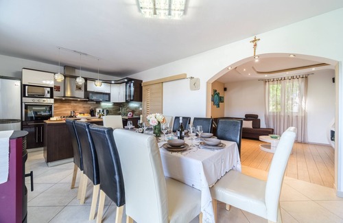 Milna (Brac) Villa | Villa Bravura SAVE 20 percent on Split-villas com