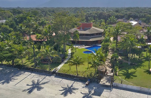 Sao Sebastiao Villa | Villa by the beach at Praia do Engenho - Sse001