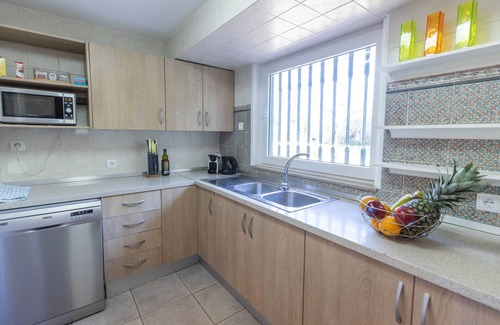 San Antonio Bay Villa | Villa Carvi | Fantastic Location | Wifi | Amazing Pool | Walk To Amenities