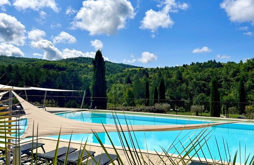 Saint-Maurice-dʼArdeche Villa | Villa Chenin - private terrace and garden