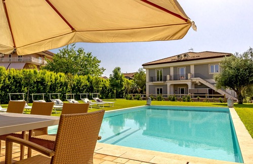 Fiumefreddo di Sicilia Villa | Villa Carmela - Pool and Garden