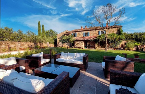 Pergine Valdarno House | Villa Cacciatora