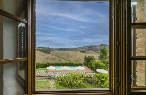 Volterra House | Villa Caggio by Interhome
