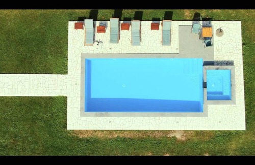 Rogatica House | Villa California LUX on Drina river with pool & jacuzzi